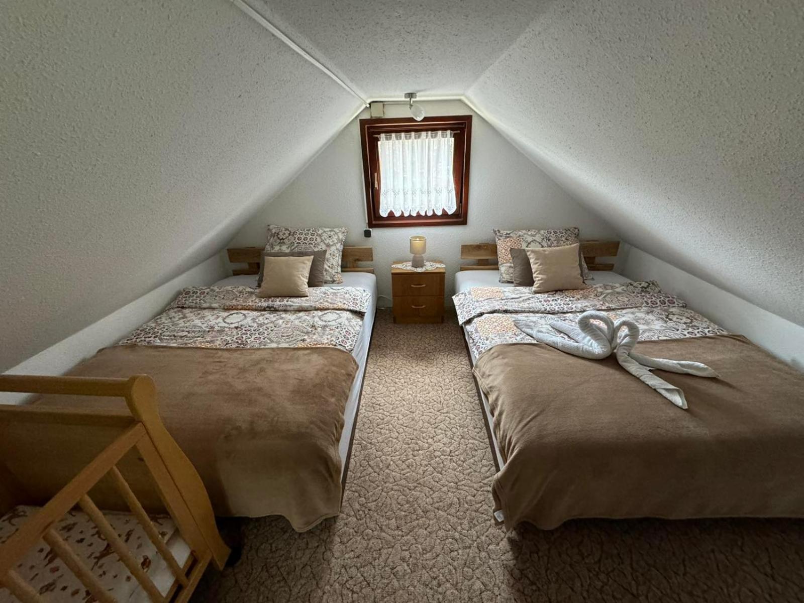 Holiday Home Manda Tounj Buitenkant foto